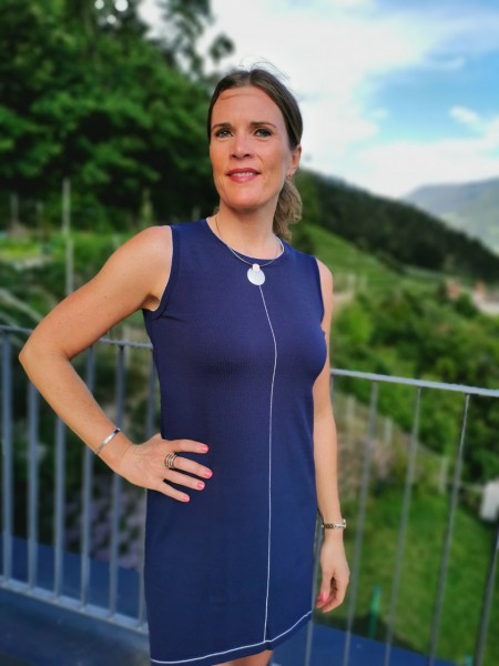 PDK kurzes anliegendes Sommer Strick Kleid